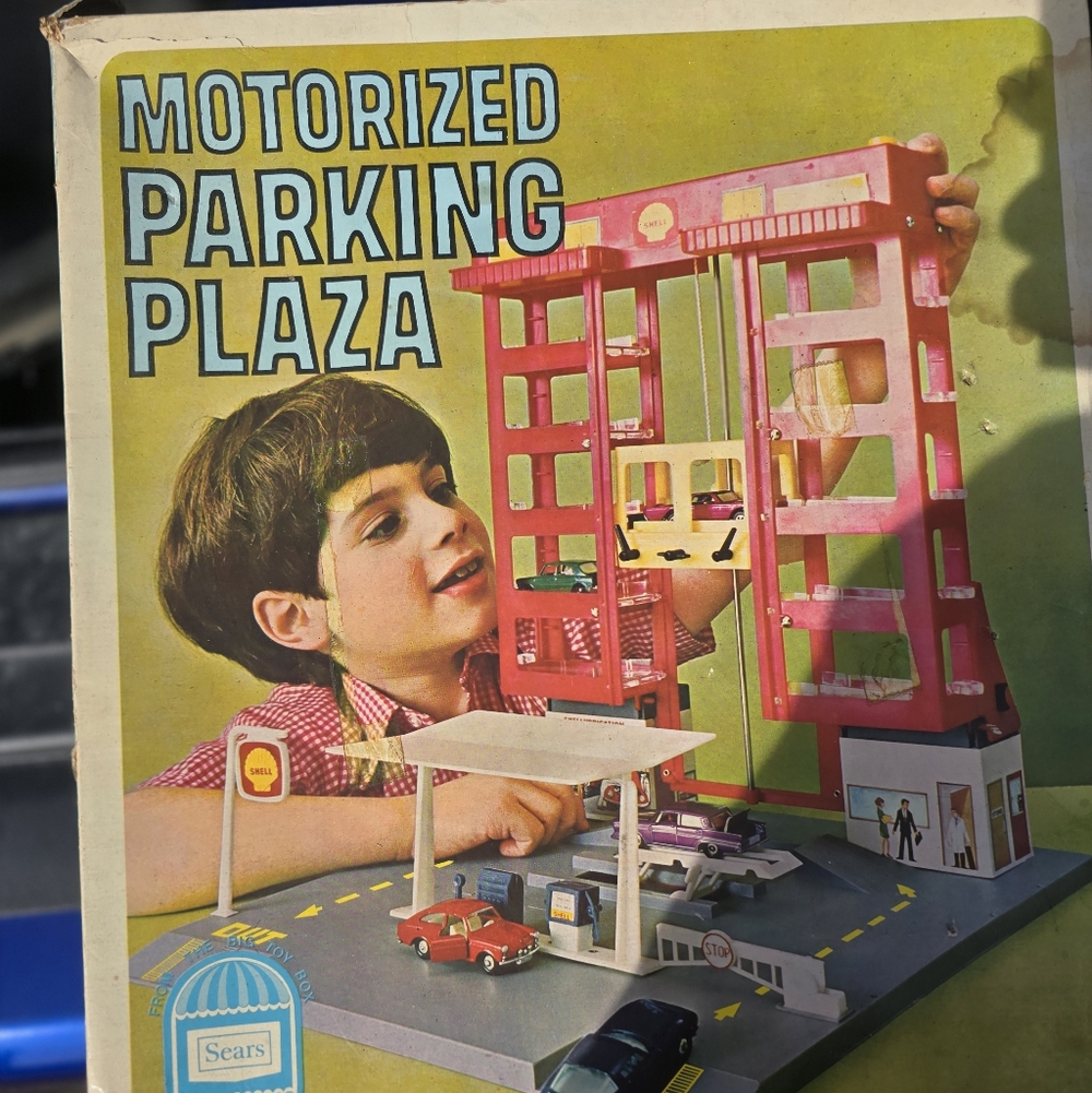 Sears Motorized Parking Plaza Toy - Pink and Red